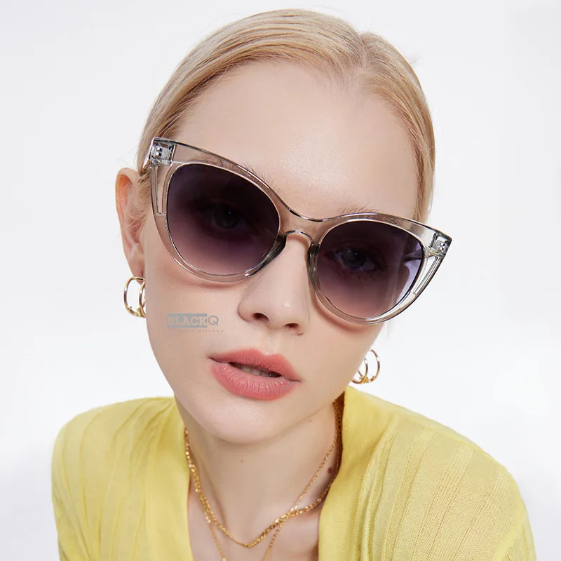 The Sunglasses Cat Eye Big Box Fashion Sunglasses Restoring Ancient Ways Men and Women Taking Snapshots Sunken Modelling