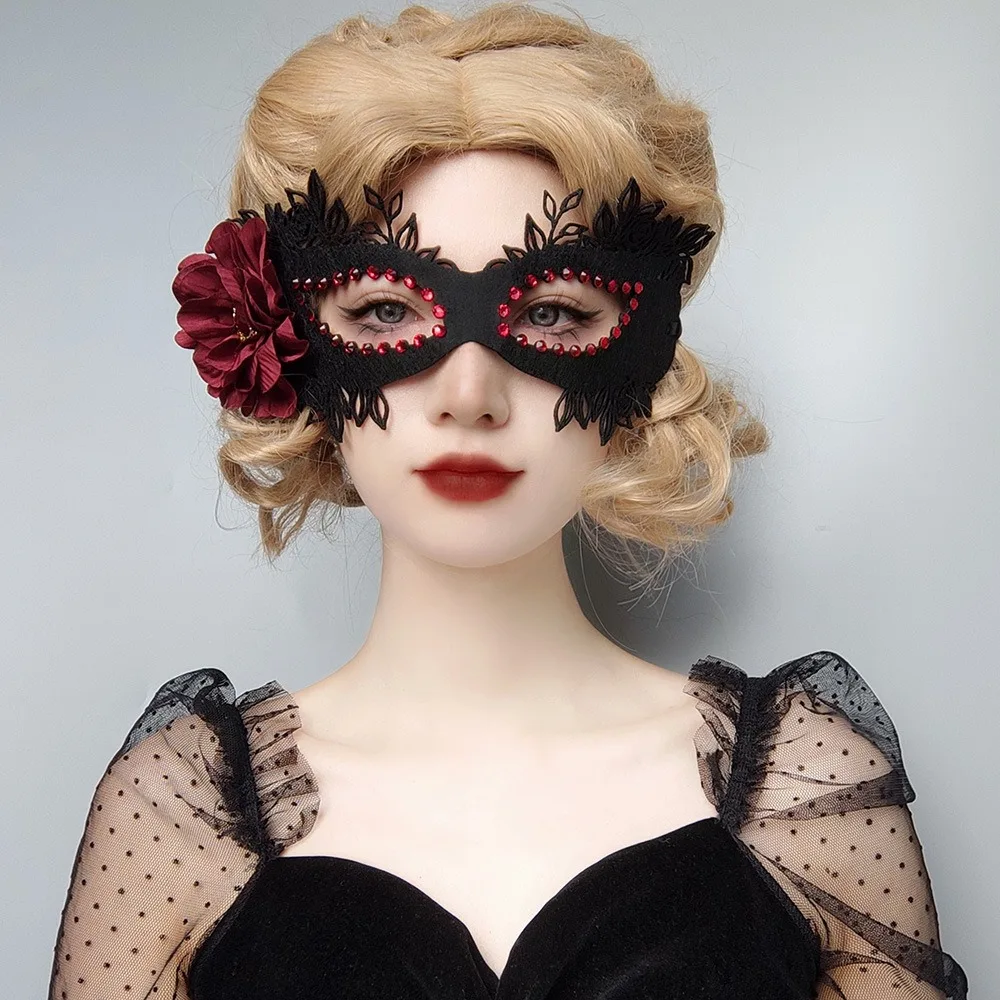 Half Face Floral Masquerade Eye Mask Woman Blindfold With Flower Rhinestone Halloween Costume Accessories For Cosplay Ball Party