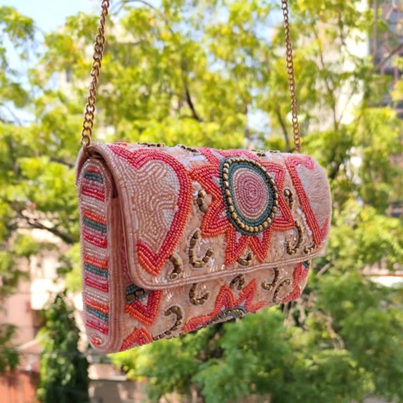 DOYUTIG marka damska żółta zroszony słonecznik Cluthes haft cekinowa torba Crossbody damska torba wieczorowa na wesele N033 — zdjęcie 3