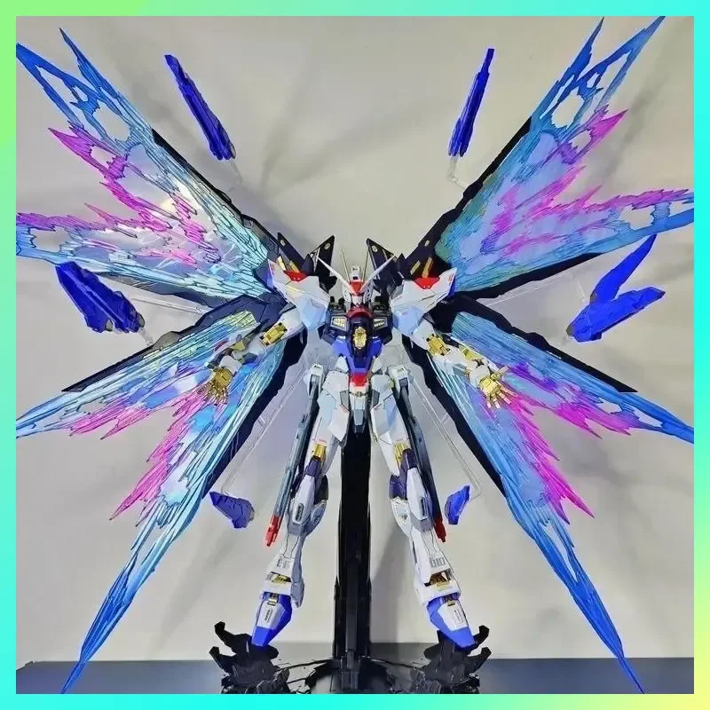 

【IN STOCK】DABAN MG 1/100 Strike Freedom 8802S Blue Soul Version MB Assembled Model Toys Action Anime Figures Christmas gift