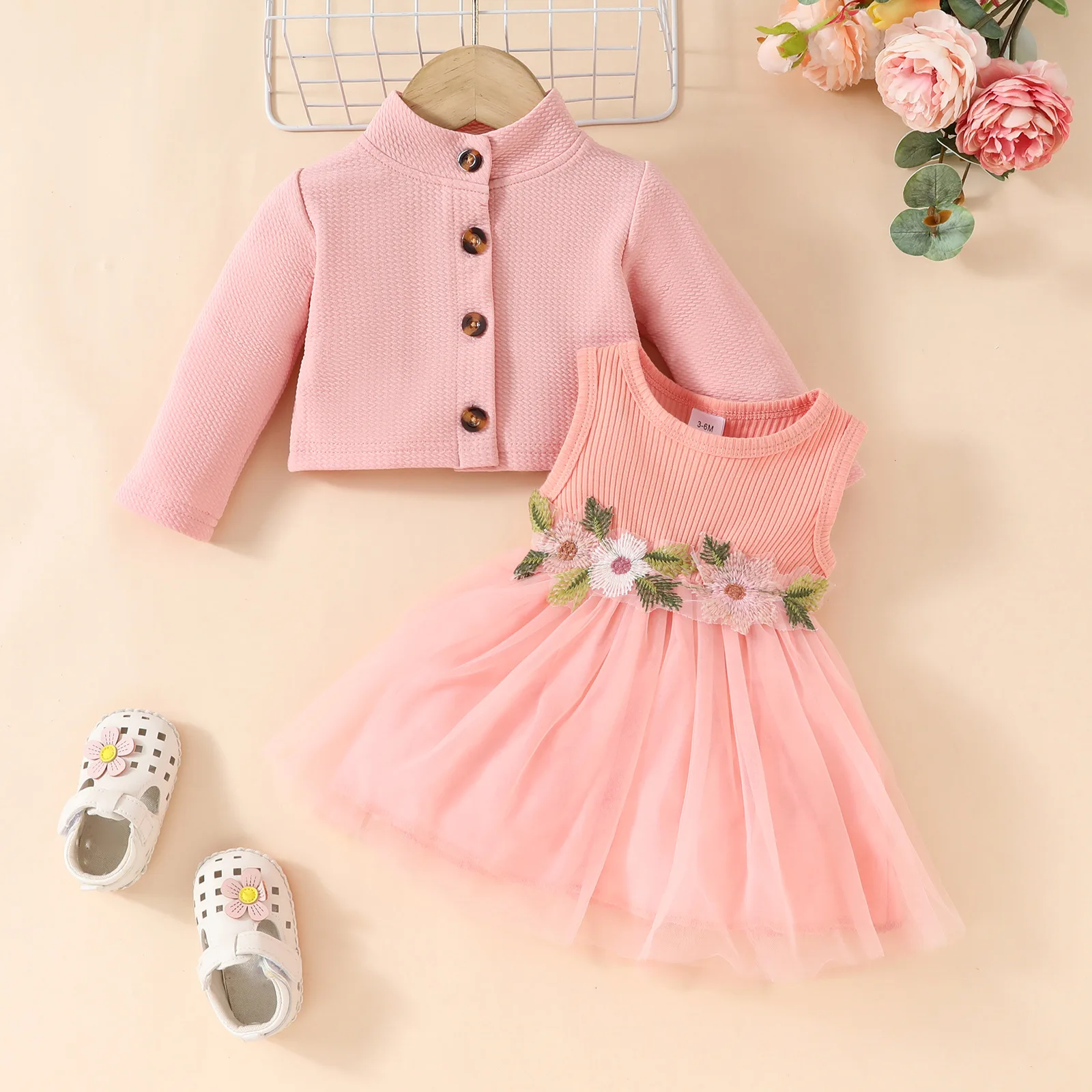

Fashionable girl's autumn and winter long-sleeved short cardigan coat, applique tulle dress set, sweet solid-color dress