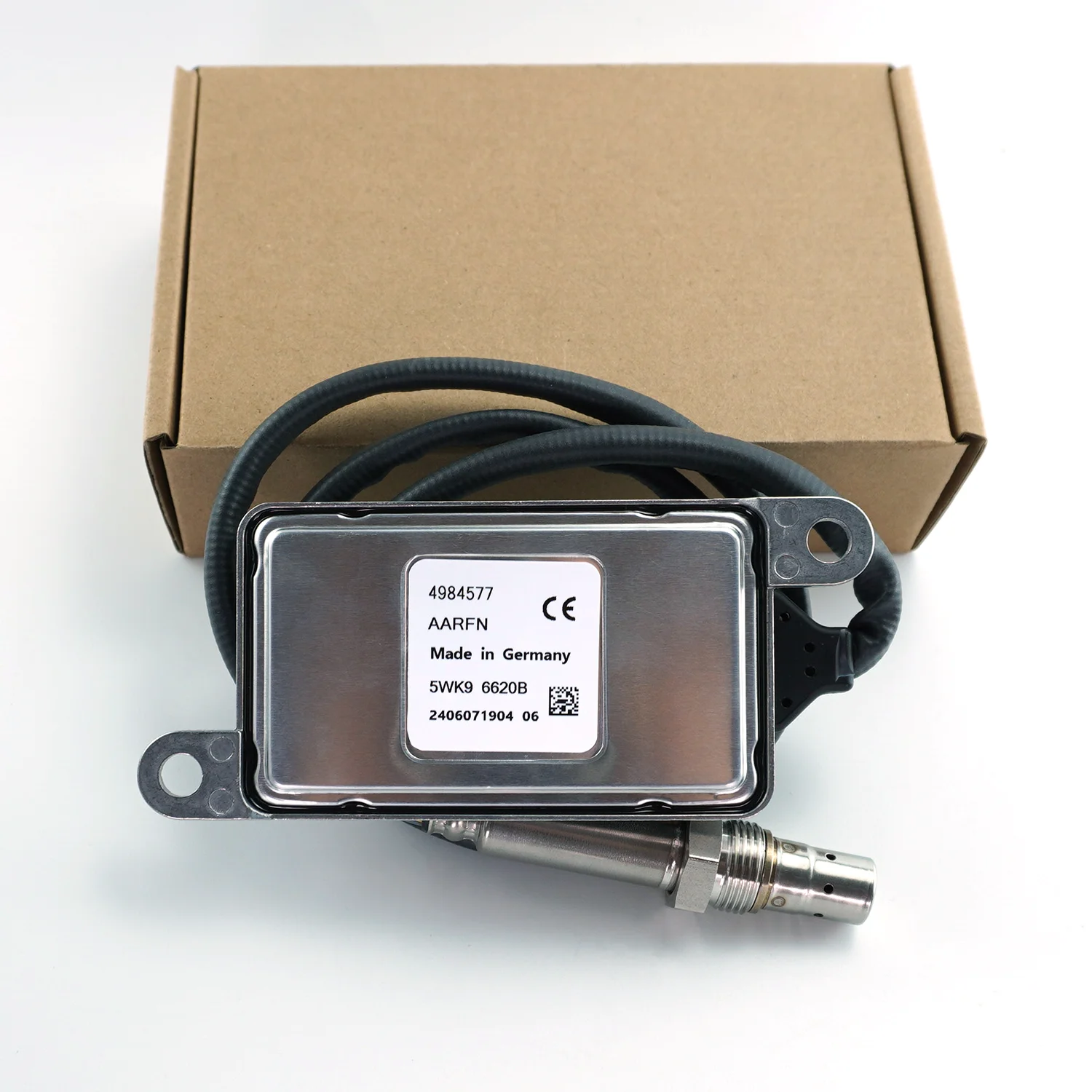 

5WK9 6620B 4984577 5WK96620B Датчик оксида азота Датчик Nox для CUMMINS 24 В