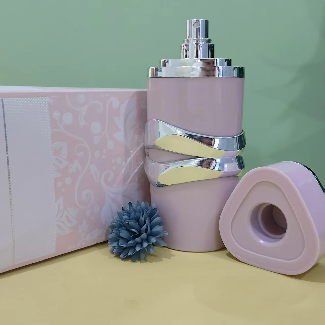 

L.at.af.a Y.ar.a Women's Perfume Long-Lasting Vanilla Fruit Citrus Flowers Scent 3.40oz/100ml