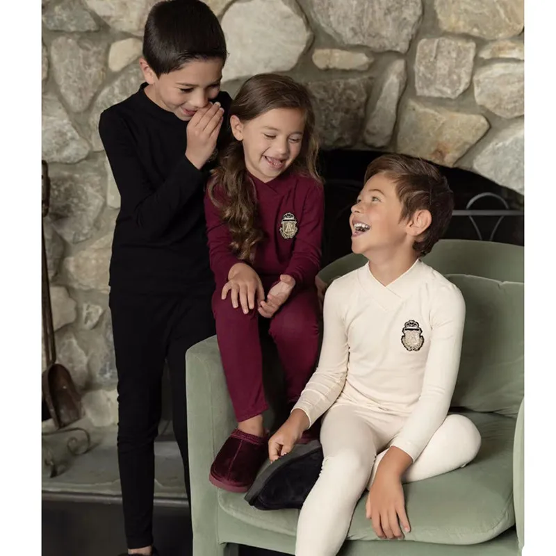 AP emblem Modal pj's black burgundy beige ropa a juego para la familia, niños, niñas, ropa informal de otoño e invierno