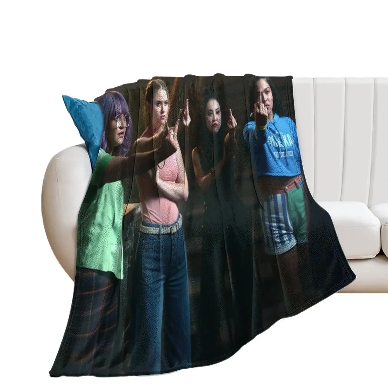 

Runaways Girls Throw Blanket Decoratives Nap Blankets