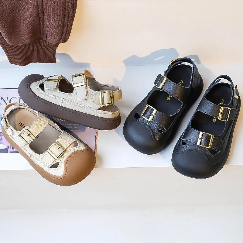 Kids Sandals Toes Capped Anti-kicked Boys Girls Beach Shoes Non-slip Versatile 2025 Summer New Child Retro Casual Shoes Soft