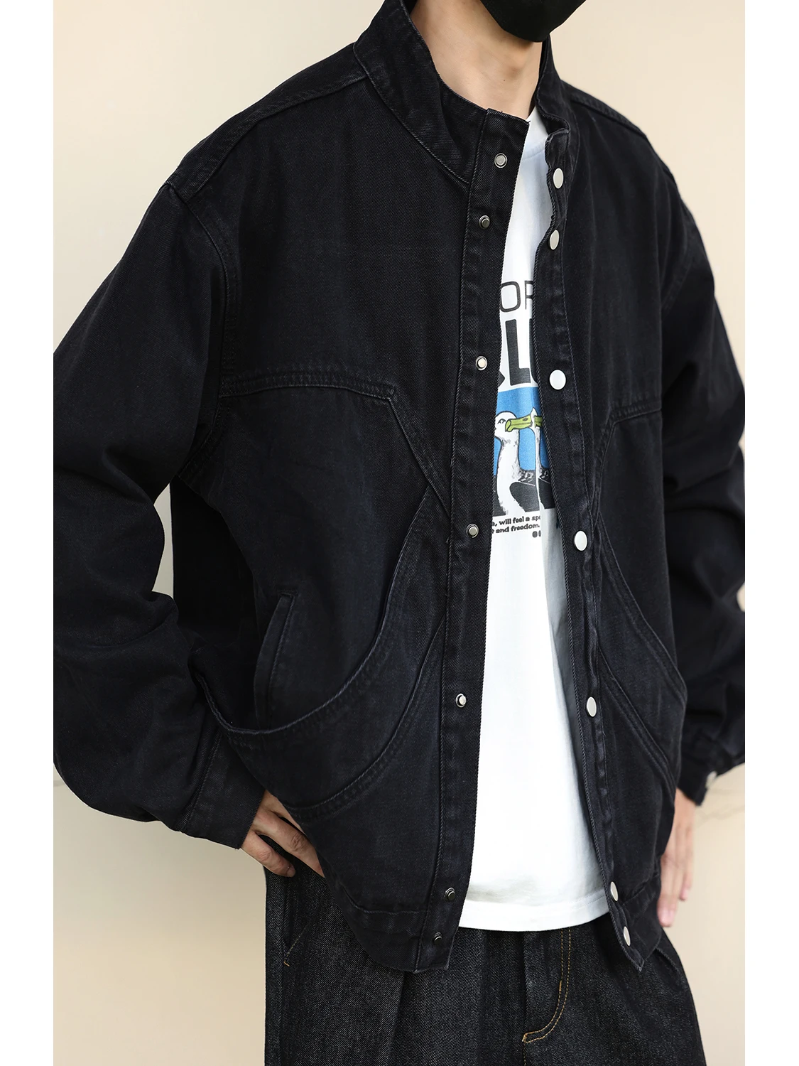 

Мужская джинсовая куртка LH Store в американском стиле, повседневная, свободного кроя, с большими карманами, в стиле ретро, осенняя, молодежная, из смесового хлопка и полиэстера