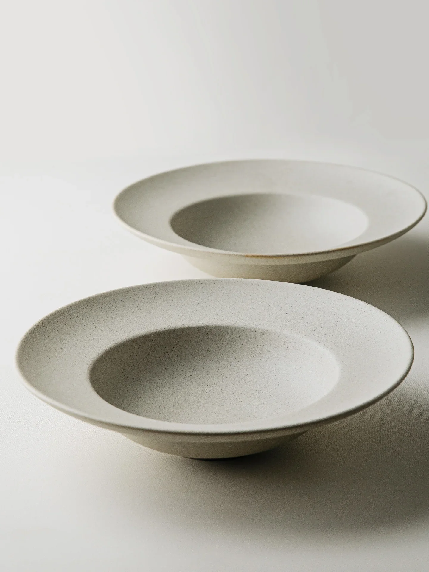 Retro Japanese Style Ceramic Pasta Salad Bowl Deep Dish Soup Plate Western Dining Plate Commercial Use Coarse Ceramics Hat Shape
