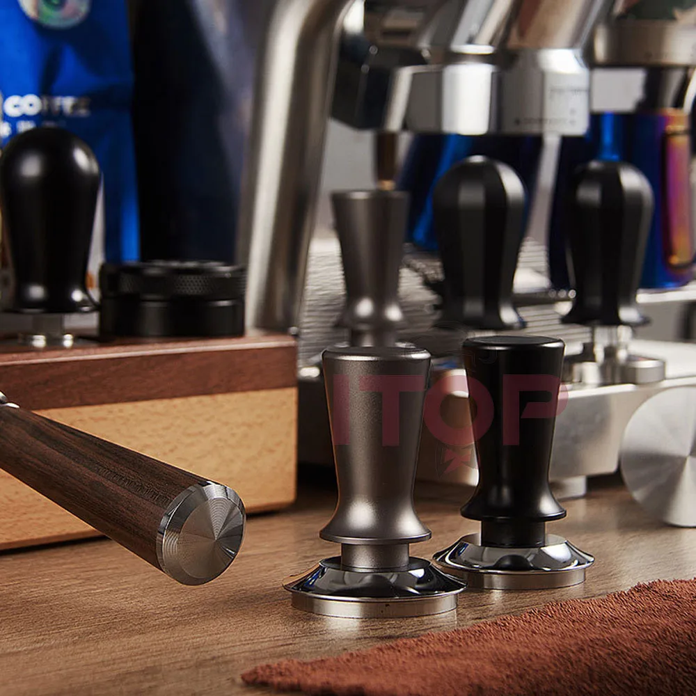 ITOP 58Mm Palu Bubuk Tamper Kopi Dikalibrasi Tekanan Stabil Dasar Datar 304 Alat Espresso Portafilter Barista Baja Tahan Karat