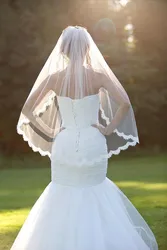 Fashion Short Tulle Wedding Veils With Comb White Ivory Wedding Accessories One Layer Tulle Bridal Veil Elegant Bridal Elegant