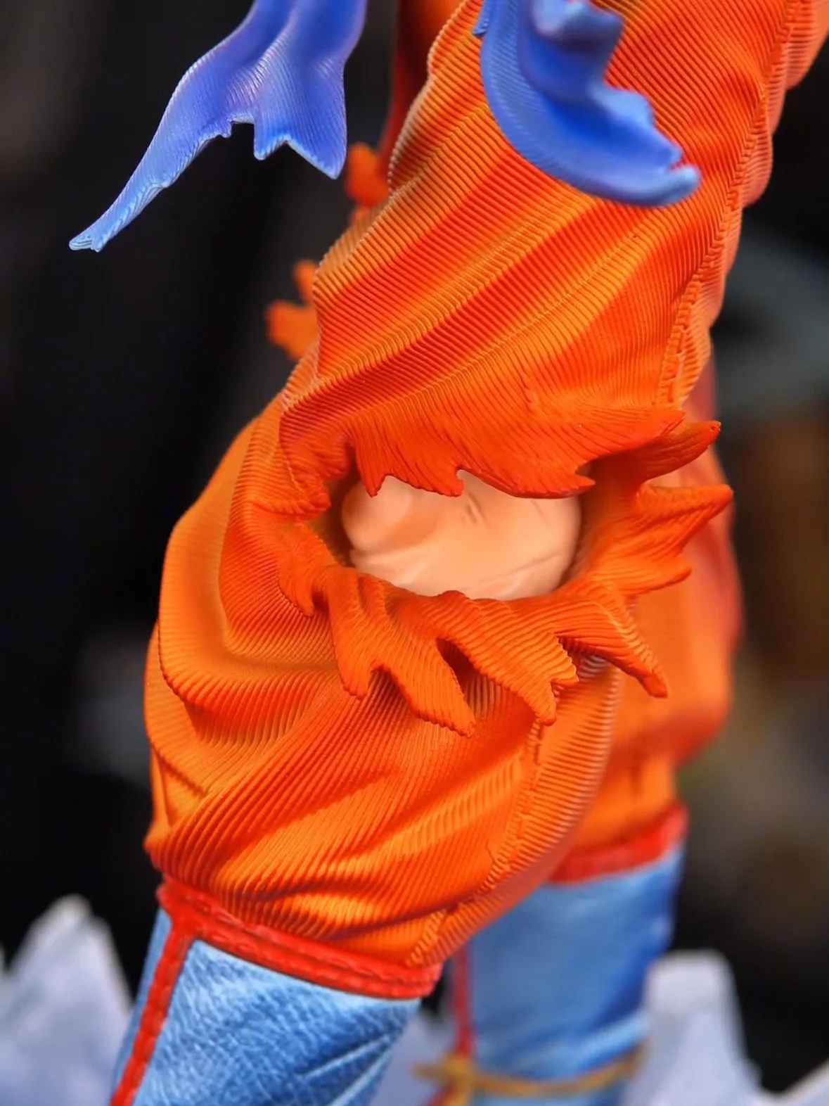 33 سنتيمتر لعبة دراغون بول Z سوبر سايان الأزرق سون جوكو الشكل LED مضيئة قاعدة تمثال JG نموذج أنيمي كاكاروتو تحصيل لعبة هدية