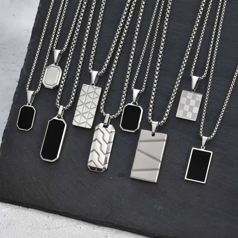 Vnox Small Dogtags Pendant Necklaces for Men, Black Silver Color Stainless Steel Military Dog Tag with Box Chain Gift to Him