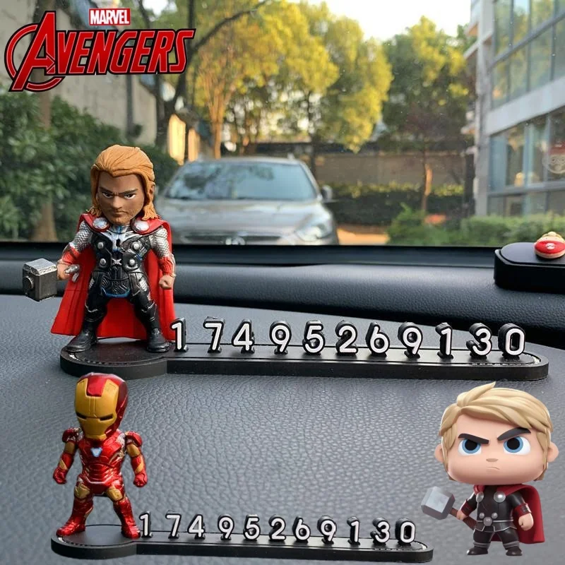 Cool Marvel Iron Man Captain America figurine de dessin animé créatif ornement décoratif élégant plaque d'immatriculation de stationnement temporaire