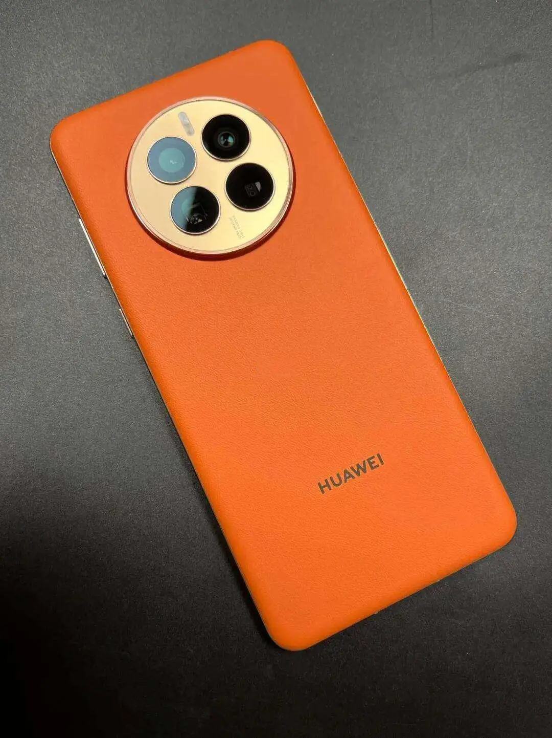 هاتف Huawei Mate50 4G 8GB RAM 128GB 256GB 512GB ROM الذكي 6.7 بوصة 2700x1224px CPU Qualcomm Snapdragon 8+ هاتف مستعمل