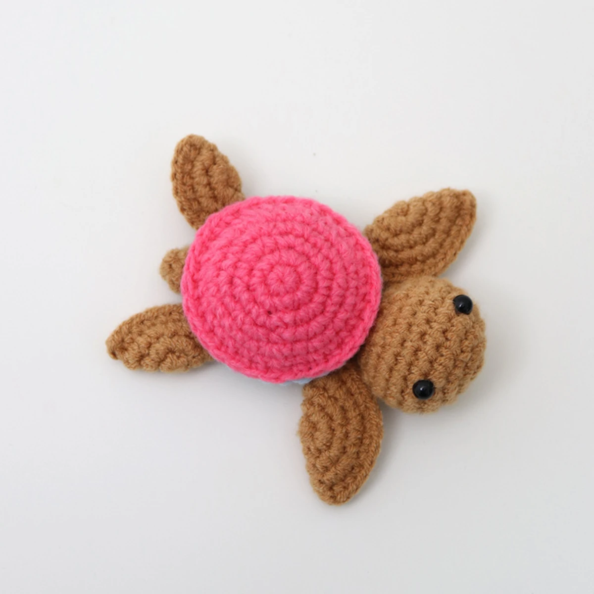 Handmade Crochet Turtle Pendant Yarn Weaving Cute Doll Creative Gift to Give Friends