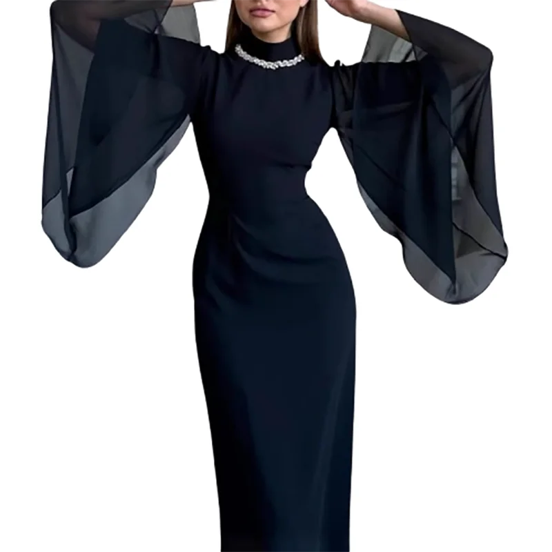 Czarna, codzienna, dopasowana sukienka wieczorowa damska, elegancka, z półgolfem, w stylu boho, długa sukienka jesienna z siateczkowymi rękawami typu flare.