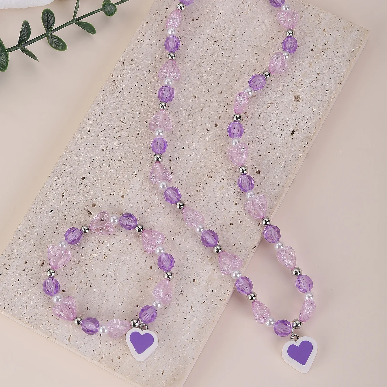 الأطفال الأرجواني كريستال على شكل قلب قلادة سوار دعوى لطيف مطاطا مطرز قطعتين مجموعة هدية صديق جيد