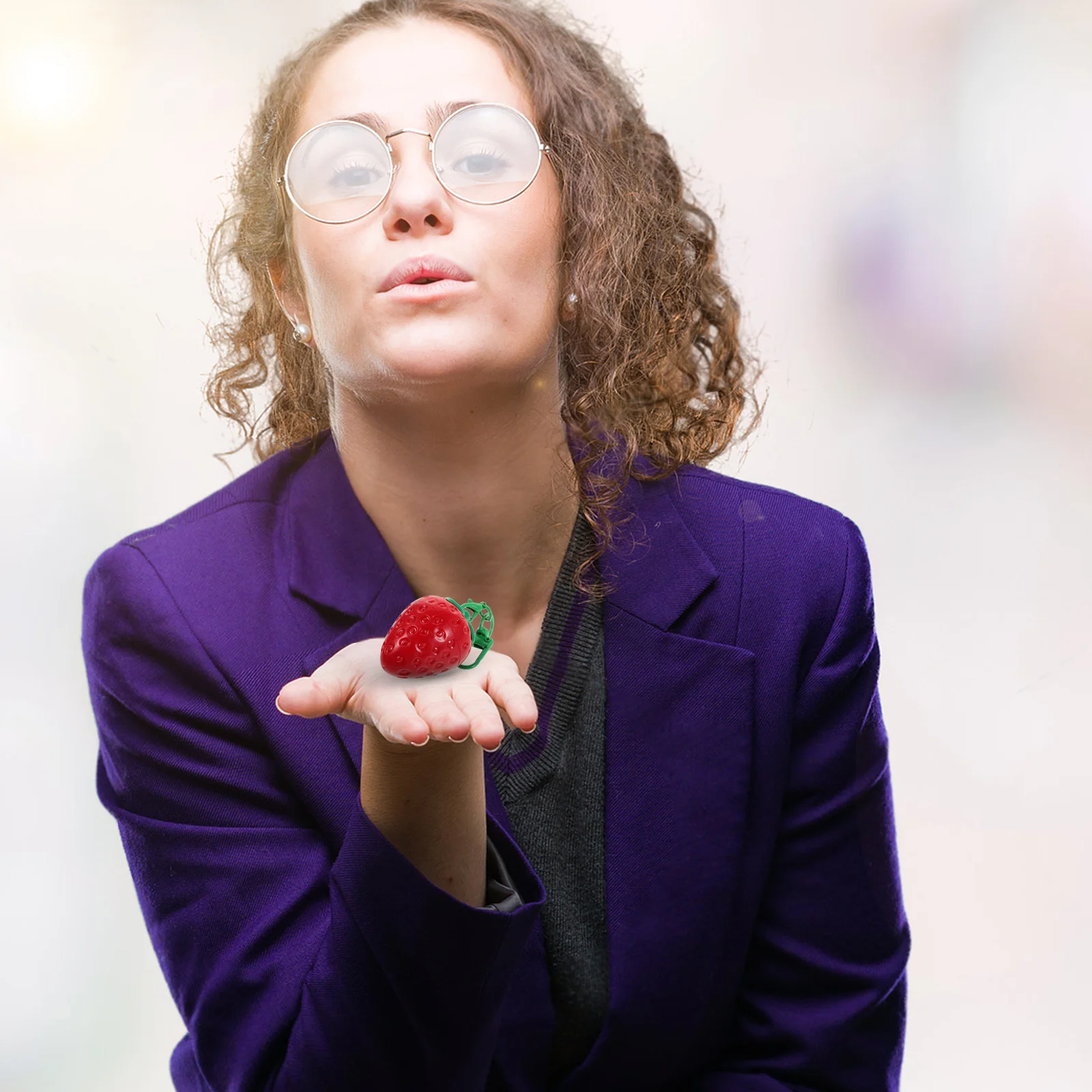 

Compact Strawberry Shaped Lip Balm Moisturizing Cream for Women and Men Effective Hydration for Chapped Lips Travel Friendly