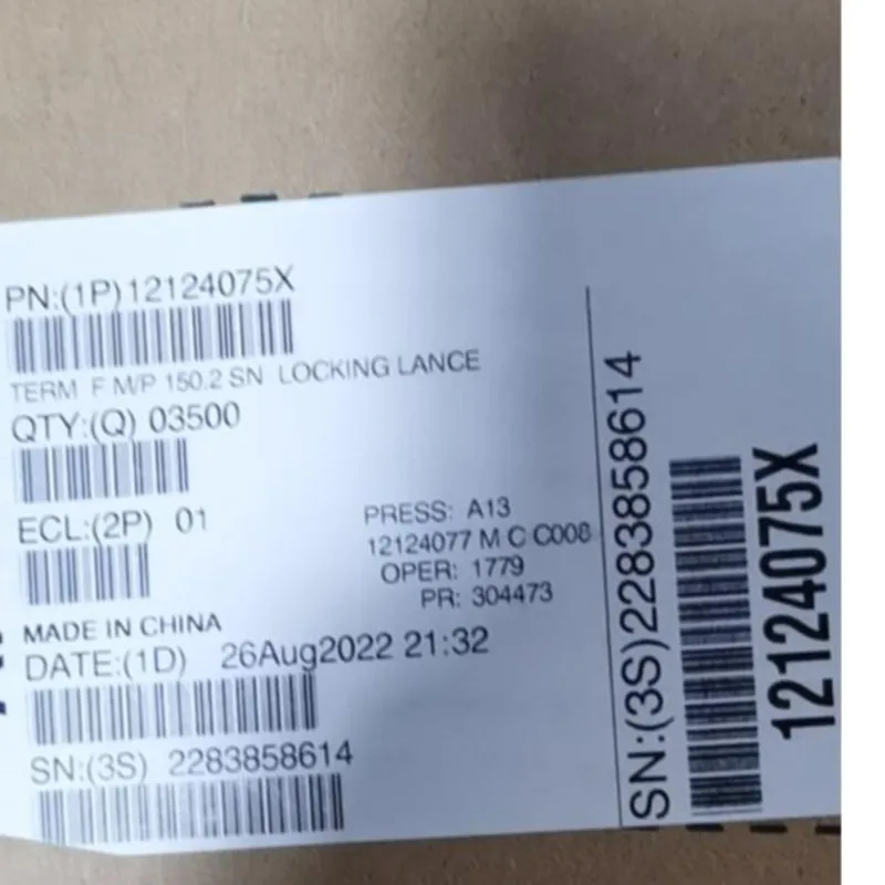 200 pz/lotto 12047581 12084200 12124075 1241608-1 13749482 1456968-3 1456968-3 connettore nuovo originale