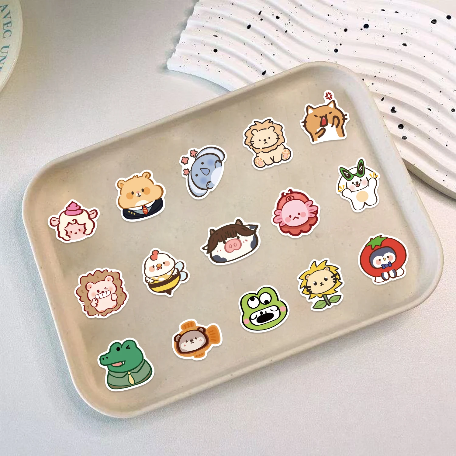 50pcs 추상 동물 의사 비닐 스티커 팩 재미 있은 개구리 팬더 동물 미적 데칼 노트북 물병 스케이트 보드