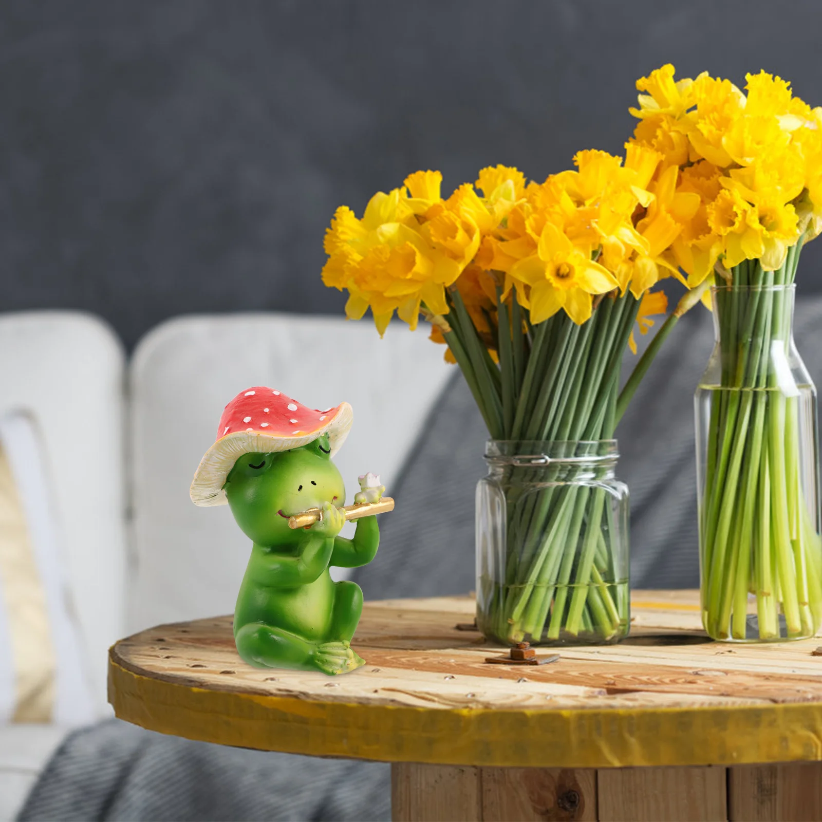 

Resin Frog Statue Mushroom Hat Garden Ornament Outdoor Indoor Lawn Patio Fairy Garden Accessory Resin Frogs Sculptures