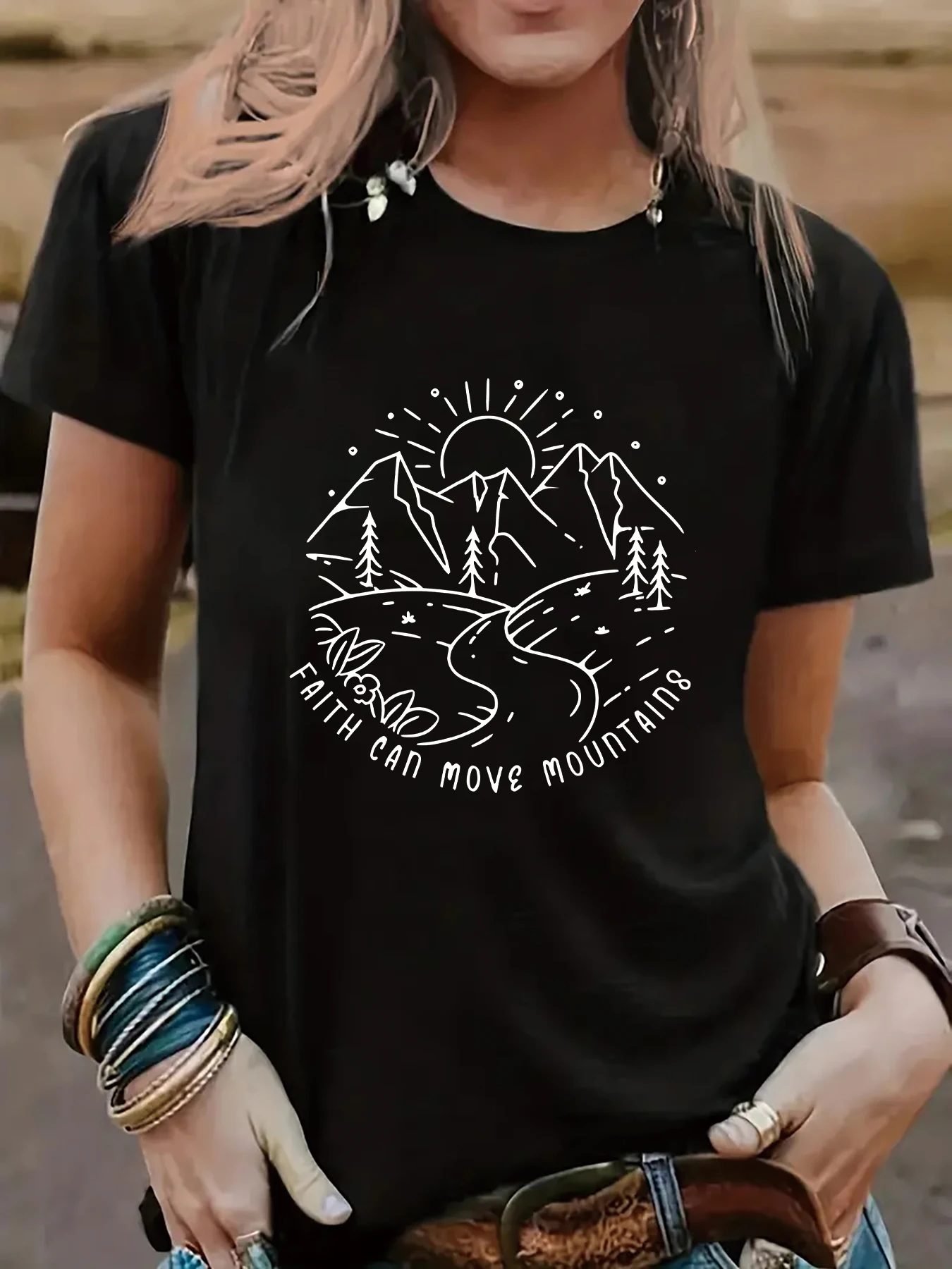 Camiseta gráfica Faith Can Move Mountains para mujer, nueva ropa holgada a la moda, ropa informal con cuello redondo para mujer, ropa moderna con estampado elegante