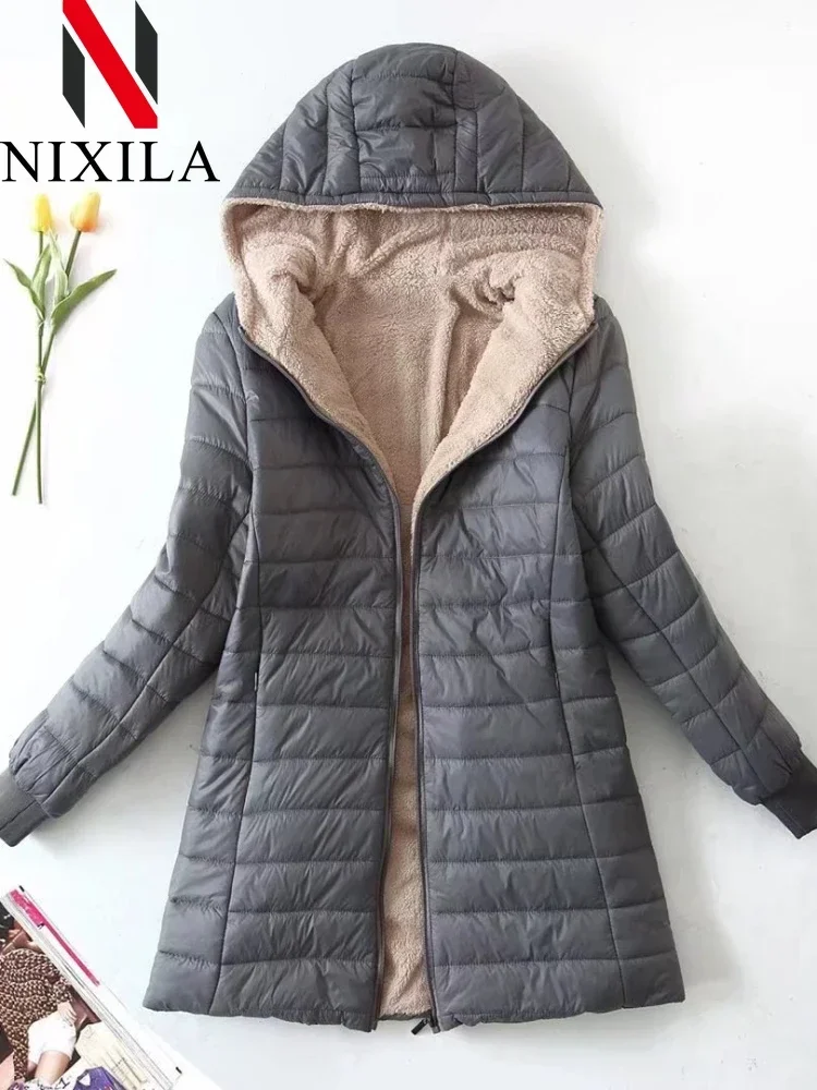 الجديد في معطف الخريف والشتاء للسيدات على الموضة الكورية، طبعة أنيقة، سترات مستقيمة بقلنسوة، سترات من الفلانيل الدافئة للنساء