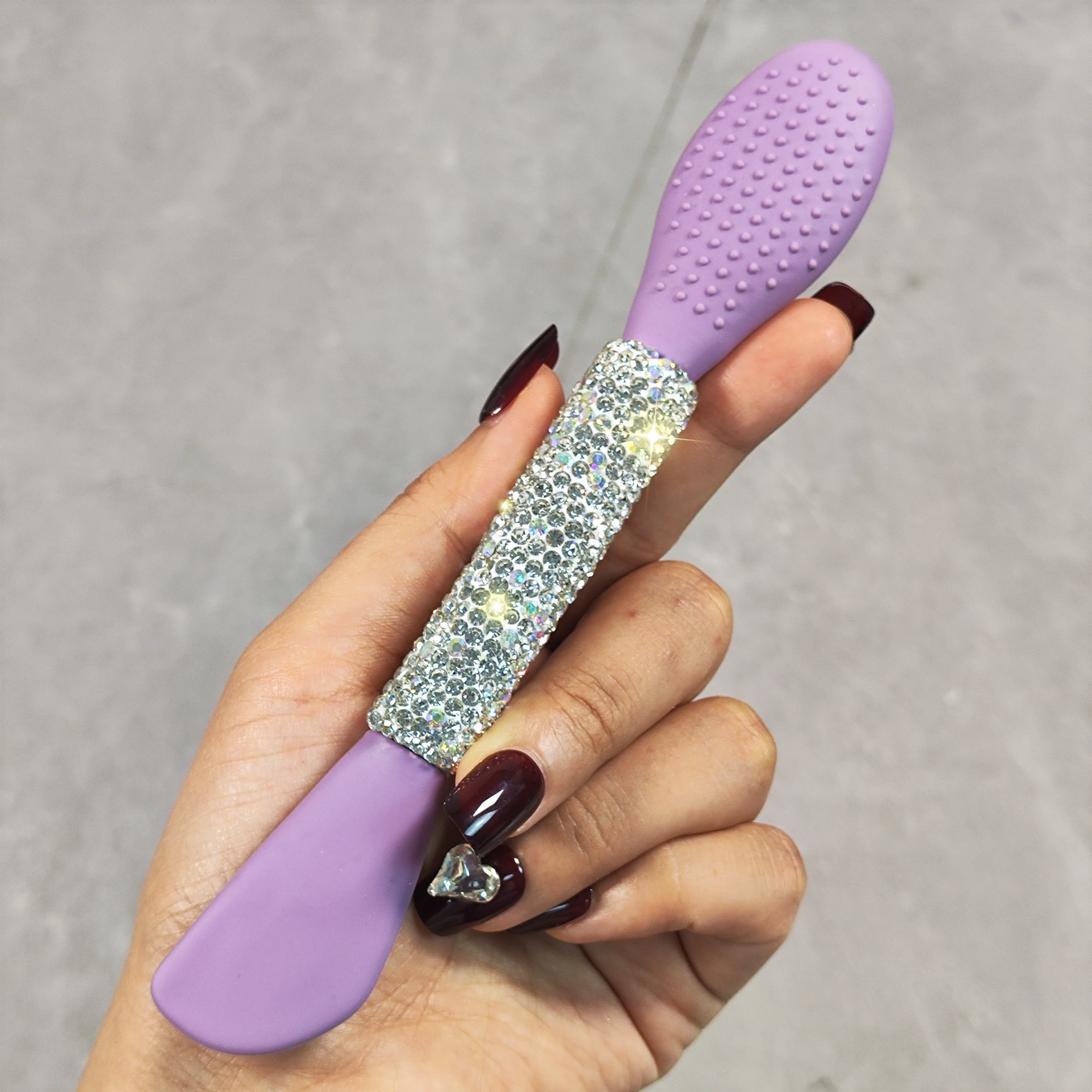 Advanced Facial mask Silicone brush Artificial diamond-inset scraper brush 2-in-1 Facial cleaning mud film mask brush