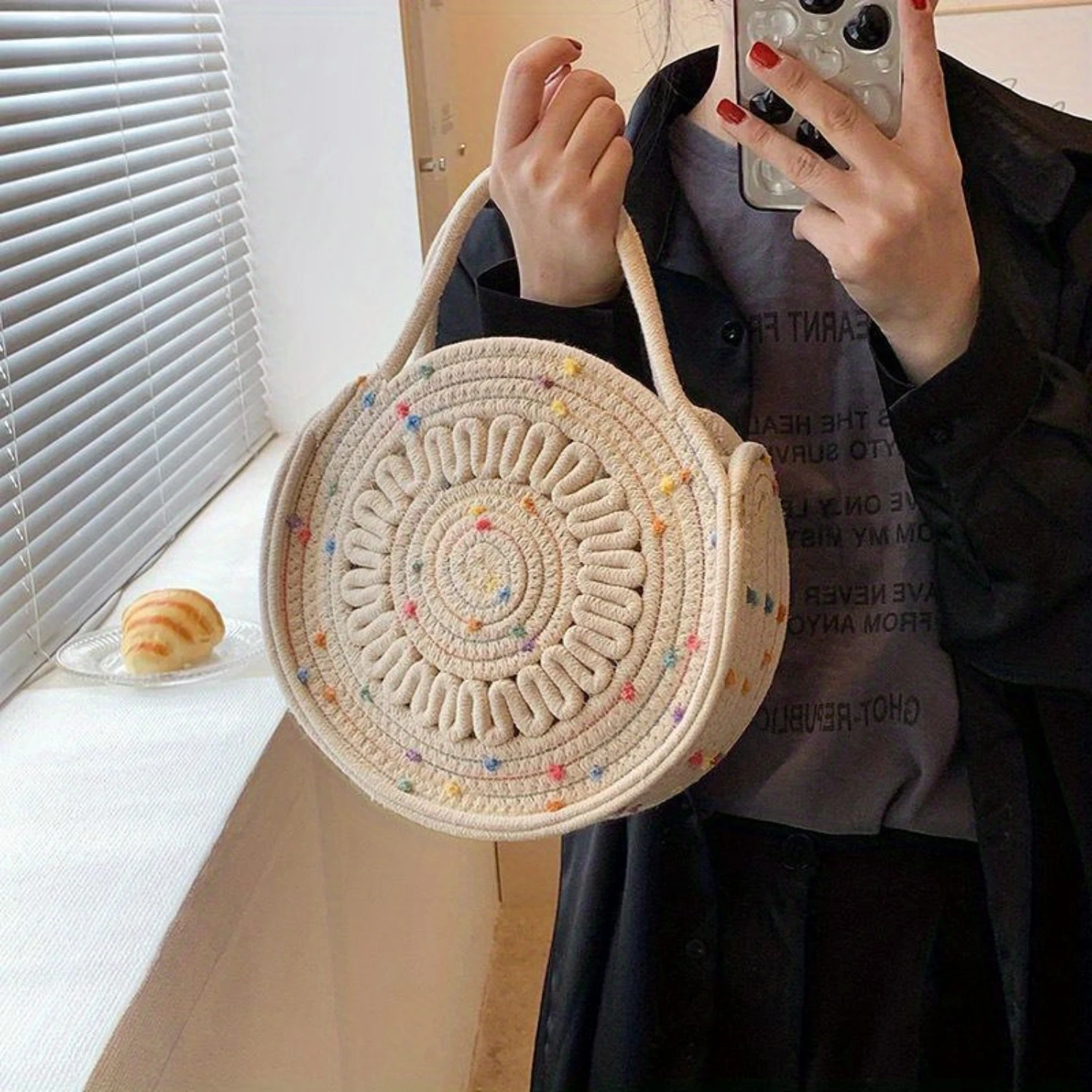 

Straw Mini Small Bag Women's 2023 New Niche Design Crossbody Bag For Girls Simple Summer Small Round Bag