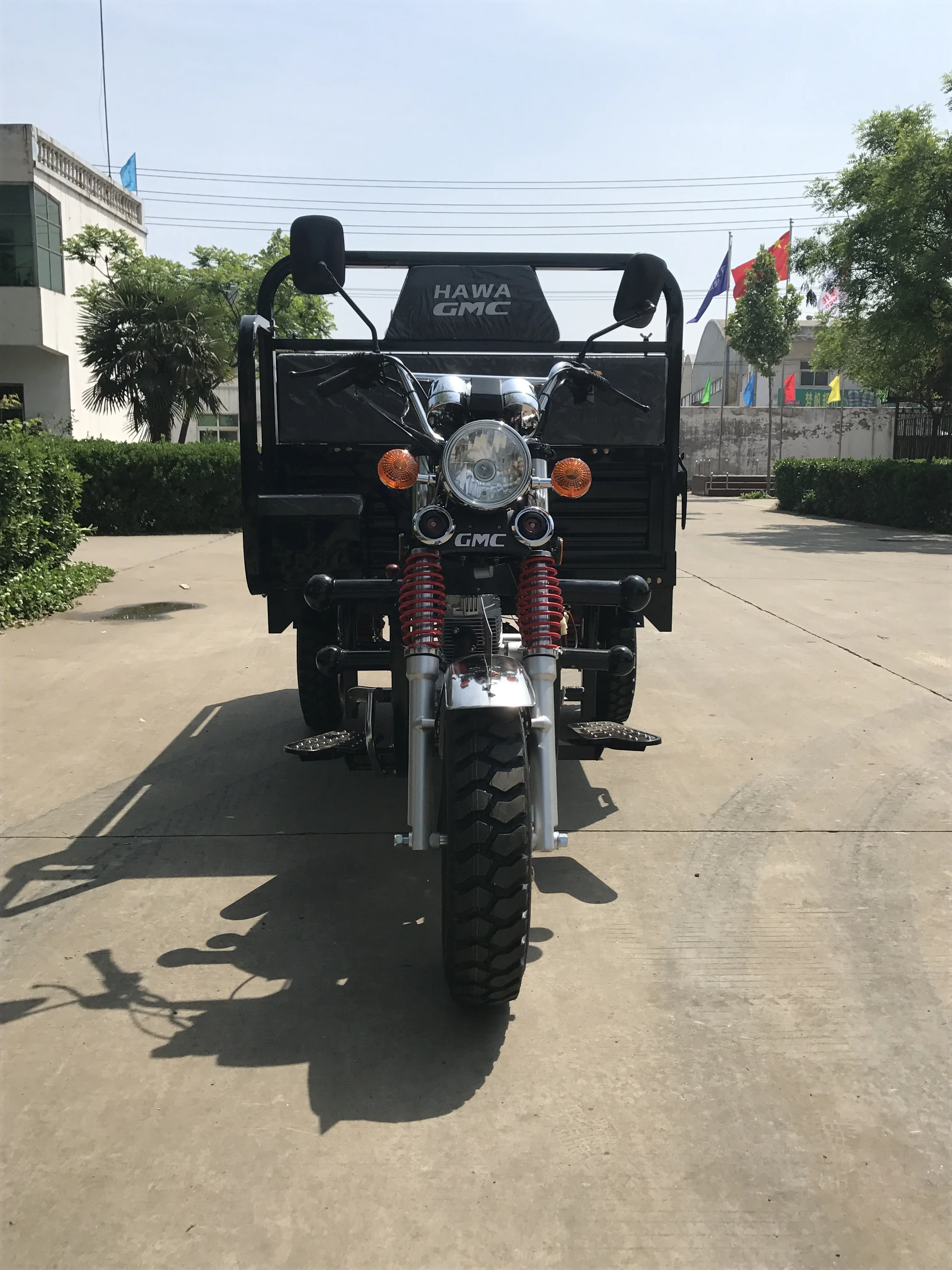 China4-Stroke Air Cooled Engine 200cc Gasoline Passenger Tricycle Egypt  Motor Tricycle For Sale Cargo Tricycle Motorcycle