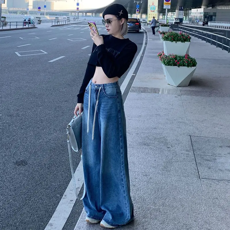 

Drawstring loose-fit jeans for women in spring2025Loose-fitting, slimming wide-leg pants with a drapey, floor-length design for
