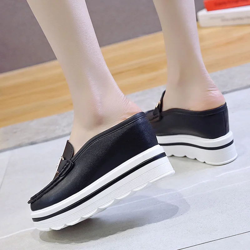 2022 Slides Platform Wedge Slippers Loafers Height Increasing Shoes Women Moccasin Mules Sandals for Women Summer Footwear White