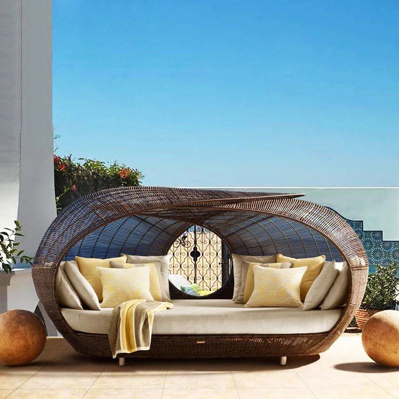 Outdoor rattan sofa leisure outdoor bird's nest European sofa terrace large recliner round bed imitation rattan lounge chair