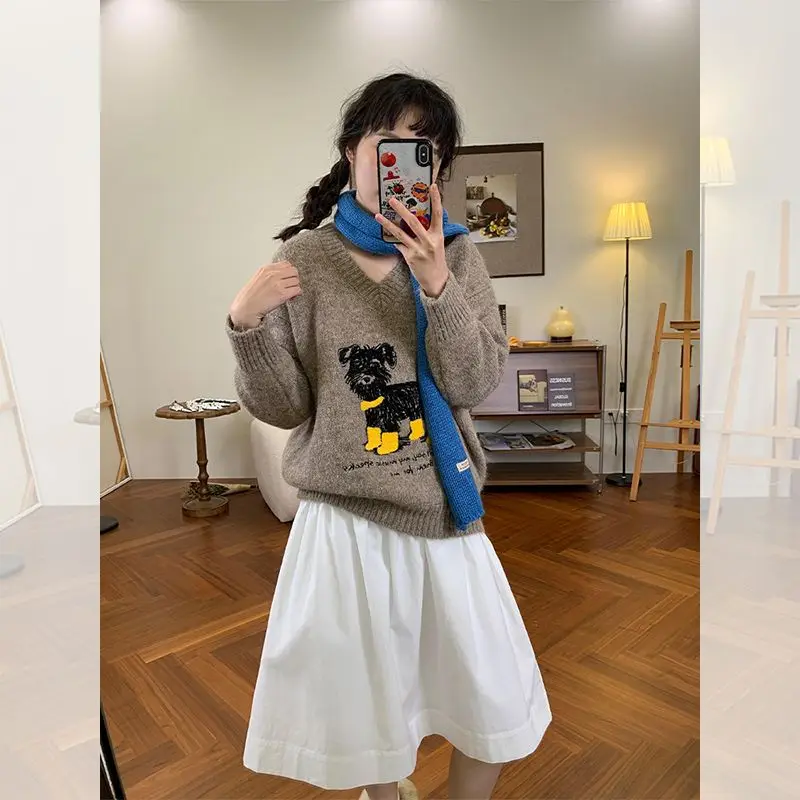

Cartoon Dog Embroidered Knitted V-Ne Pullover Sweater Loose Long Sve Autumn Winter New Sle Aosphere Feeling Casual D...
