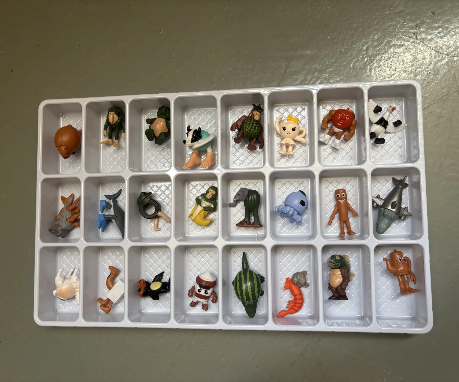 イタリア Brainrot Tung Tung Sahur ブラインドボックスフィギュア Tralalero Tralala Bombardino Crocodilo Shimpanzini Bananini フィギュアギフトおもちゃ