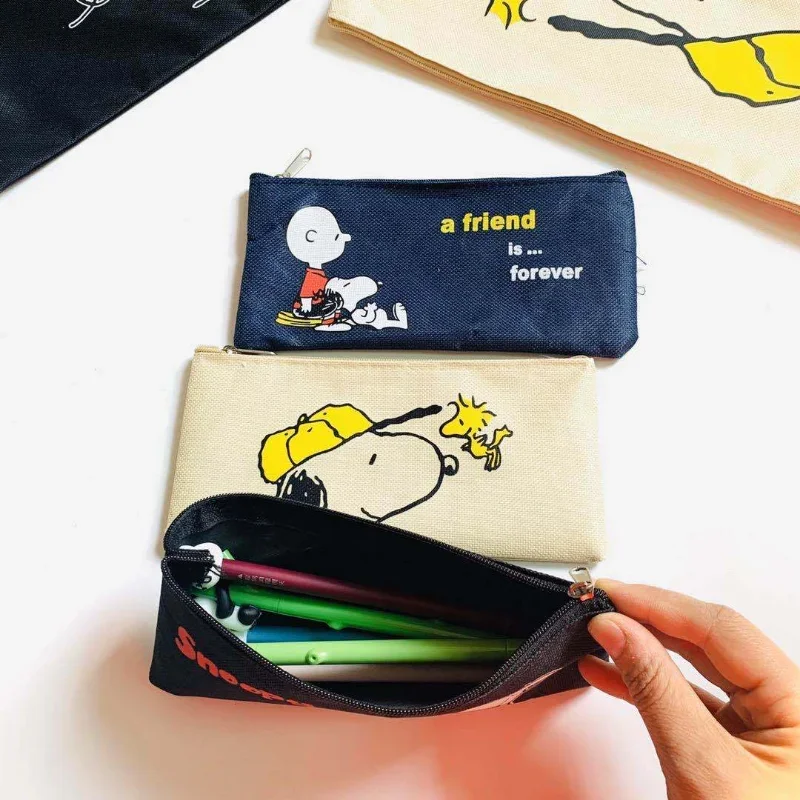 Astuccio Snoopy Kawaii in tessuto Oxford di grande capacità per ragazze e ragazzi, astuccio per matite per cuccioli di cartone animato, astuccio per