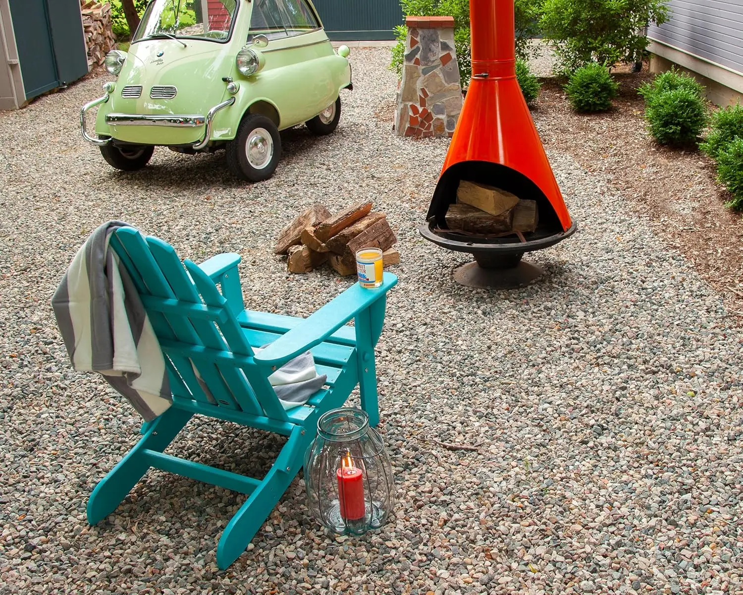 كرسي آديرونداك الكلاسيكي القابل للطي، الارتفاع: 35.00 بوصة - العرض: 29 بوصة - العمق: 35.00 بوصة، أروبا