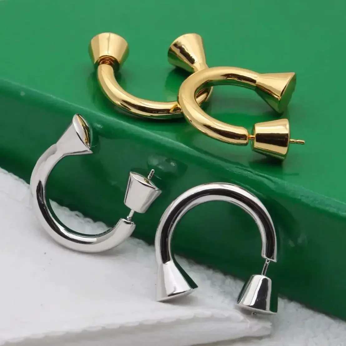 

Fashion Hot Designer Brand Geometric Gold Silver Earring Woman Top Quality Jewelry Trend