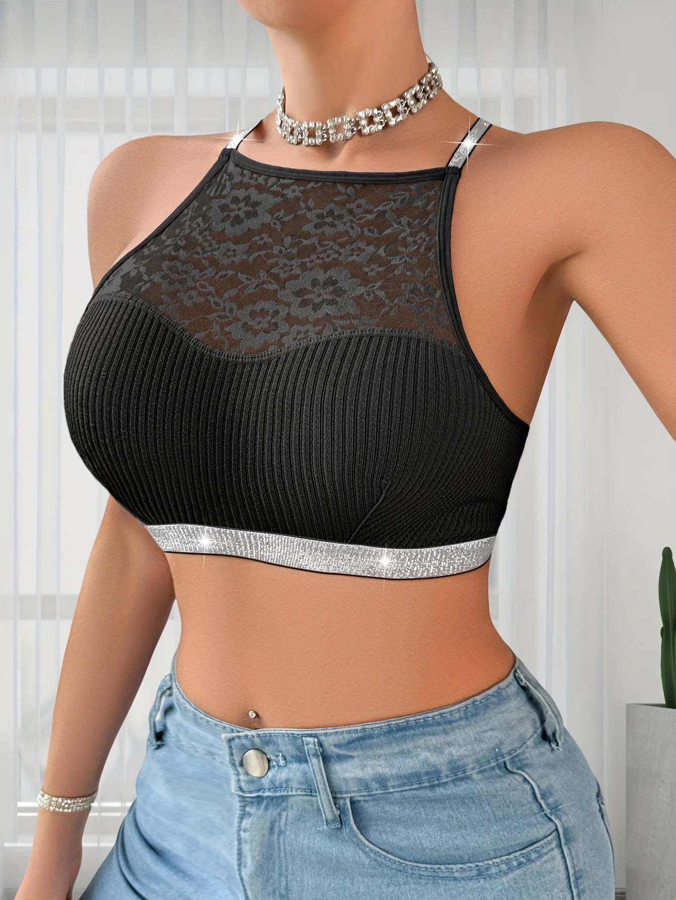 [Floral Lace Vest] Ladies' Vest, Fashionable Floral Lace Patchwork, Shiny Strip Decoration, Beautiful Back, Heart Ring Inlay