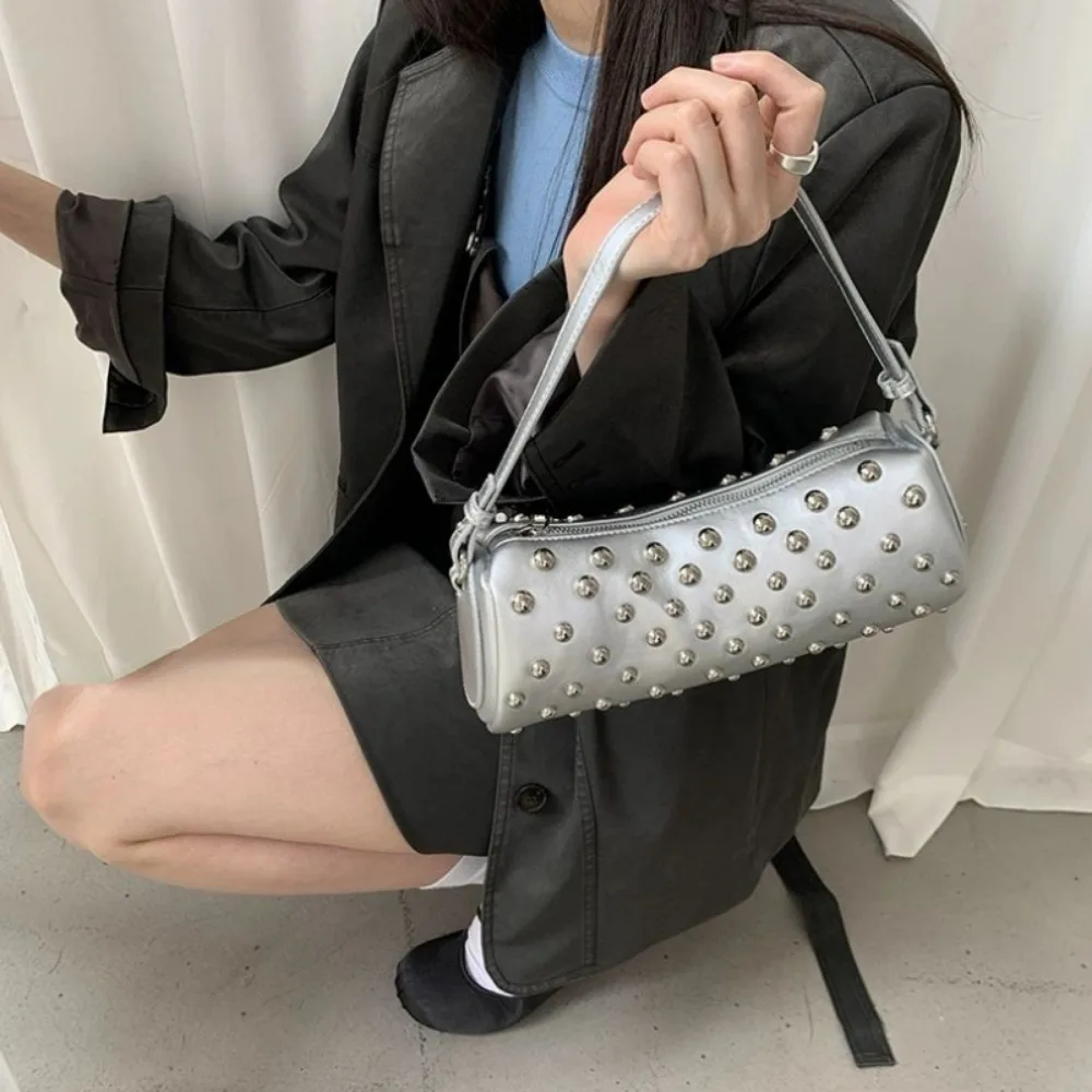 Exquisite Women Senior Daily All-match Shoulder Bags Female Minority Casual Moda Commuter Underarm Rivet Fresh Single-Shoulder