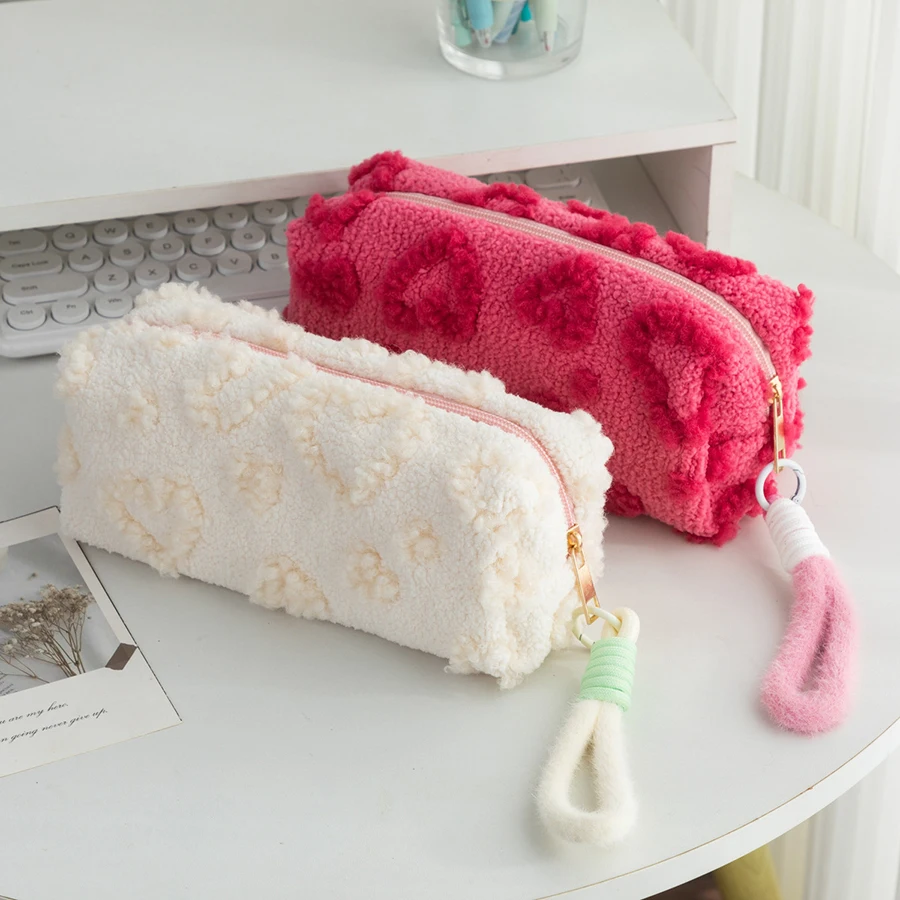 1pcs Cute Plush Makeup Bags For Women Pink Red Color Heart Cosmetic Bags With Lanyard Girl Large Capacity Travel Organizer