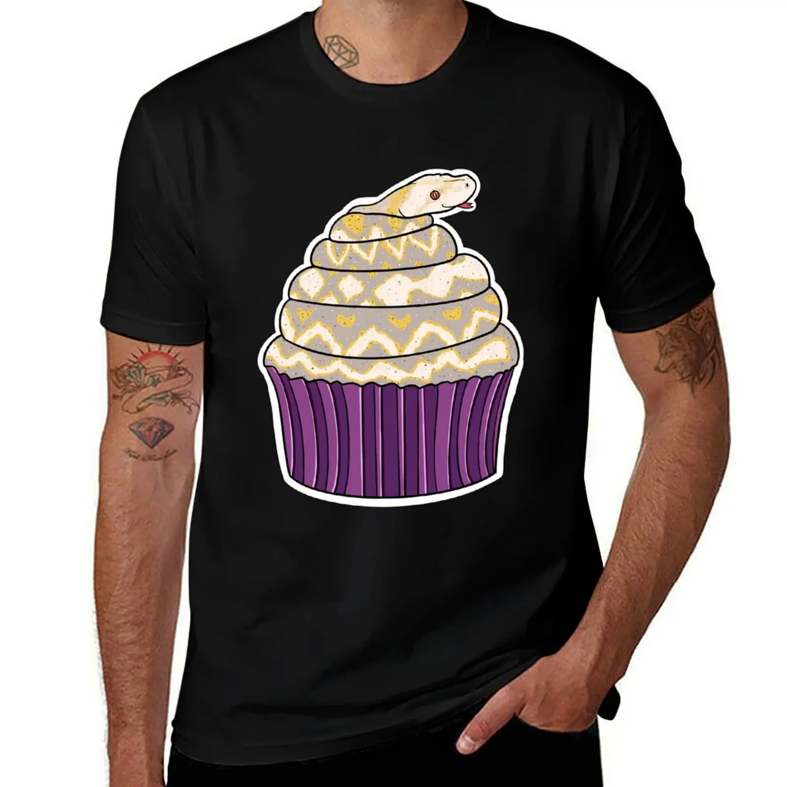Cupcake the Snek T-Shirt Festival Short Sleeve T-Shirt