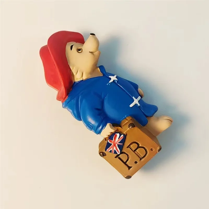 Famous Paddington Bear Creative Suitcase in Europe, UK, Flag Decoration, Magnetic Refrigerator Sticks, Fashion Commemorative Gif