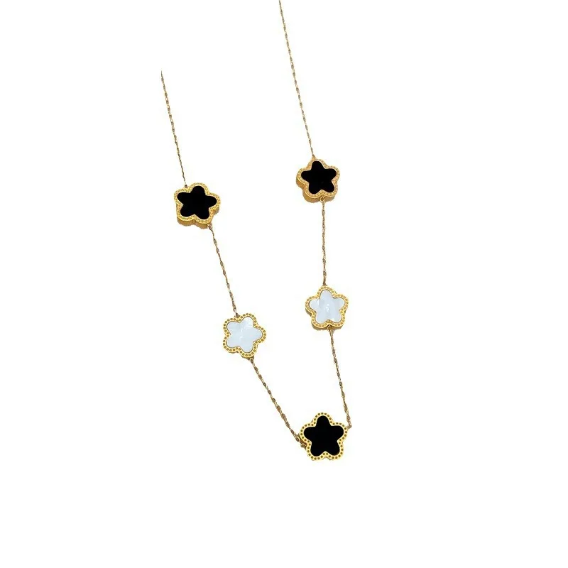 1 Pc Exquisite Star Flower Poinsettia  Luxury Stainless Steel Gold Color Necklace Women Party Prom Daily Gift Jewelry