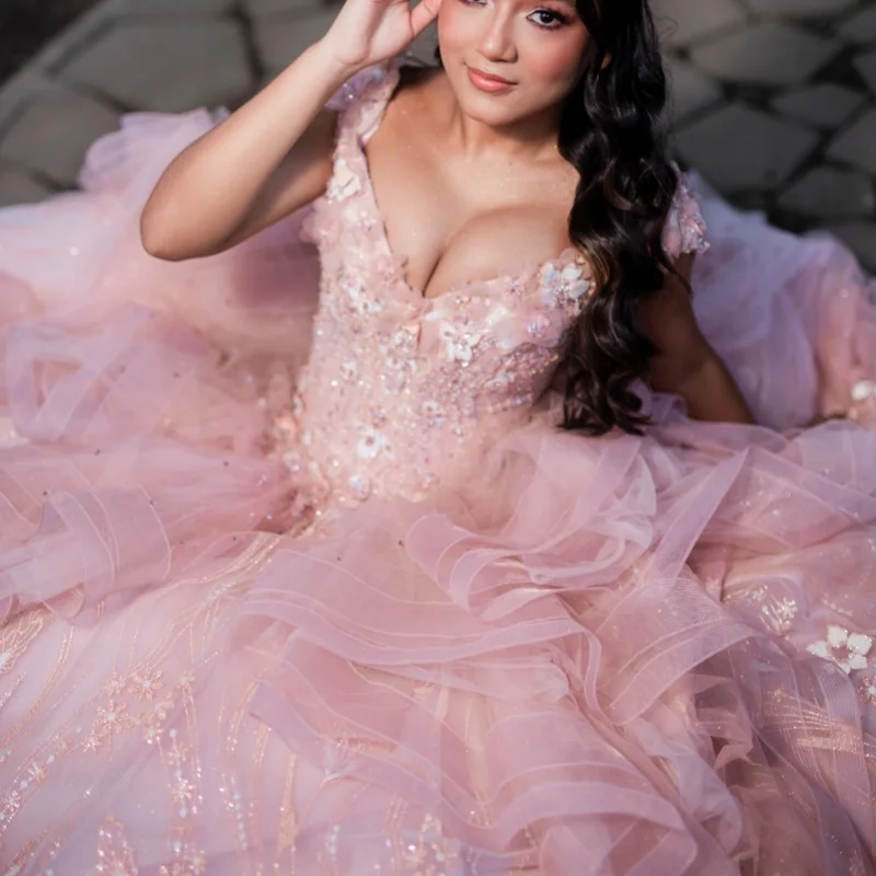 

Pink Quinceanera Dresses Off the Shoulder Glitter Decal Lace Layering 3D Flower Long tail Vestido De 15 Quinceanera Customize