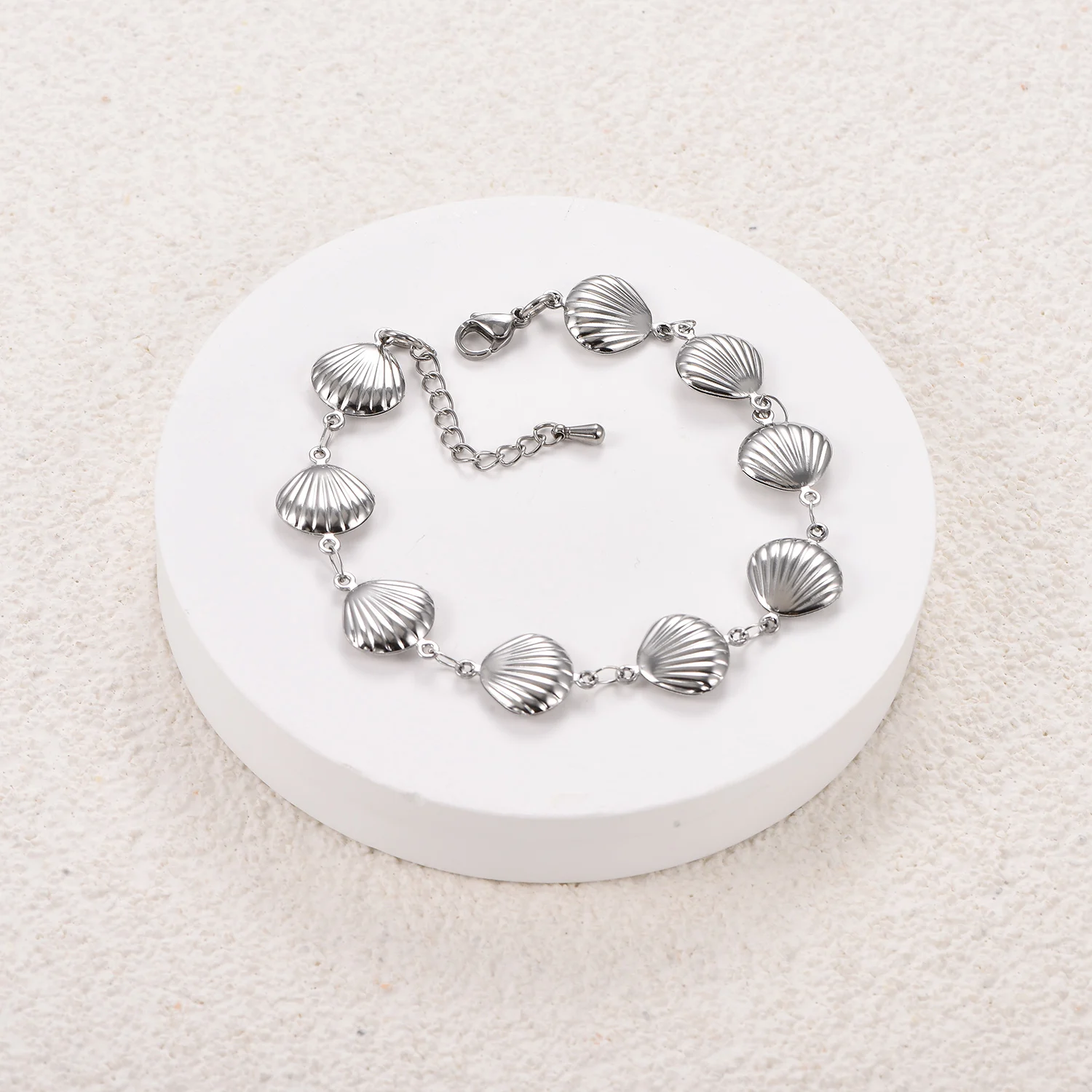 Sommerliche Ozean-Strand-Armbänder aus Edelstahl, Metall, hohle Muschel-Handkette, hochwertige Fußkettchen, Schmuckzubehör – Detail 4