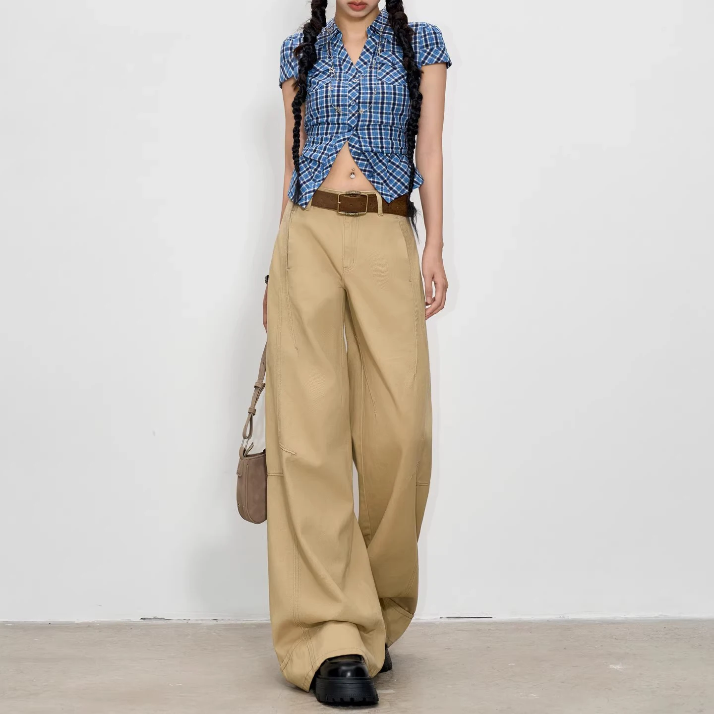 

Американские модные простые повседневные джинсы цвета хаки, женские свободные брюки в стиле ретро Y2K, прямые брюки с высокой талией в стиле Харадзюку