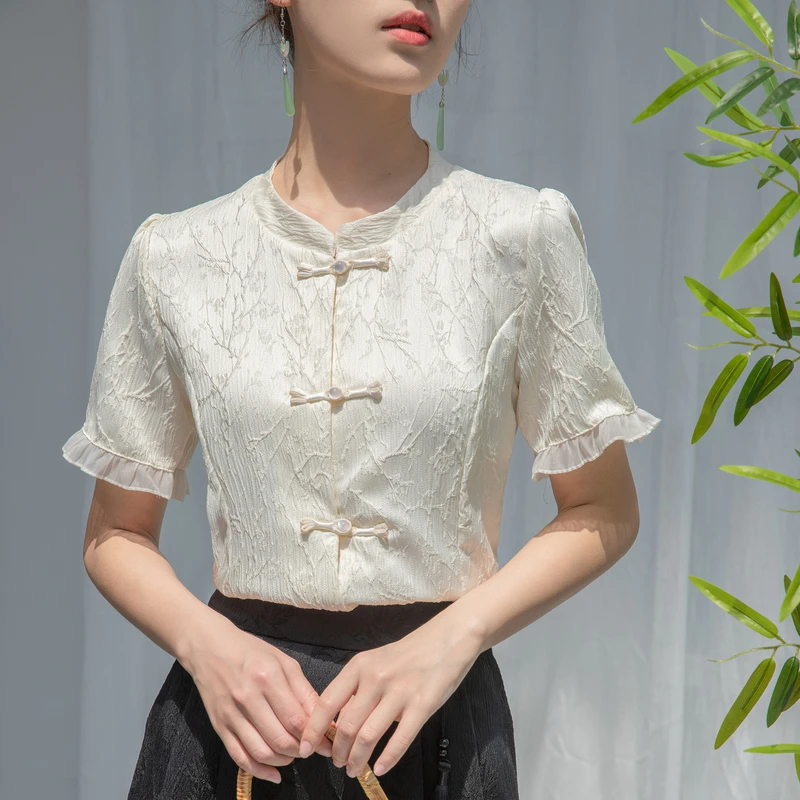 Design sense niche new Chinese style button up short sleeved shirt summer 2024 Chinese element short top Chinese style