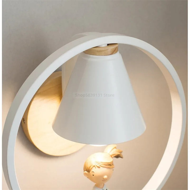 Nordic Modern Iron LED Wall Lamps Creative Personality Art Lamp Living Room Bedroom Bedside Aisle Hotel Restuarant Wall Lights
