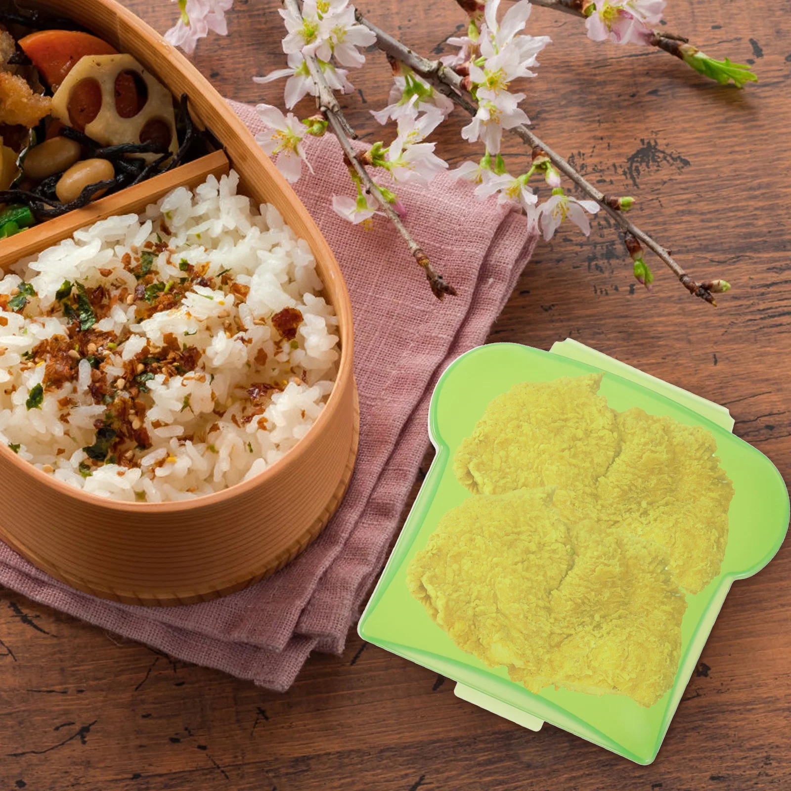 

4pcs Portable Lunch Box Bread Storage Container Leak-Proof Fresh Keeping Kitchen Supplies Sandwich Fruit Snacks Sealing